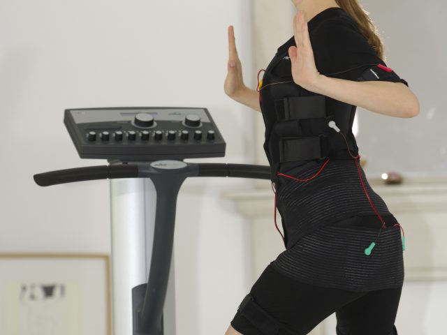 10x EMS – Muskelstimulation durch elektrische Impulse